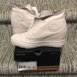 Converse Wedge Sneakers 6.5